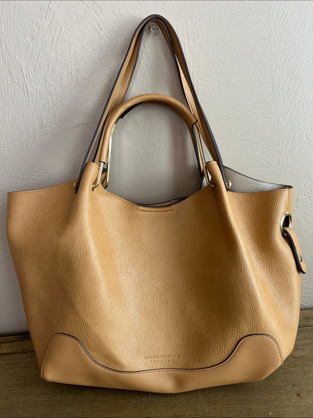 Sondra Roberts Squared Reversible Tan Leather Tote Bag. Long Straps/Gold Handles